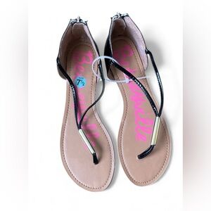 NEW- Betsey Johnson Black and Tan Sandals with Chic Cross Straps